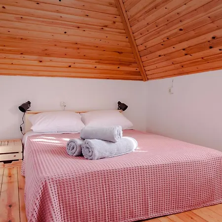 Vartan's Summer House