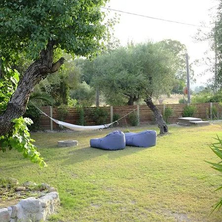 Vartan's Summer House Semesterbostad
